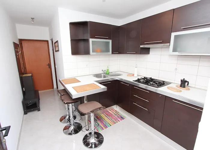 Apartment Albert 아파트 *